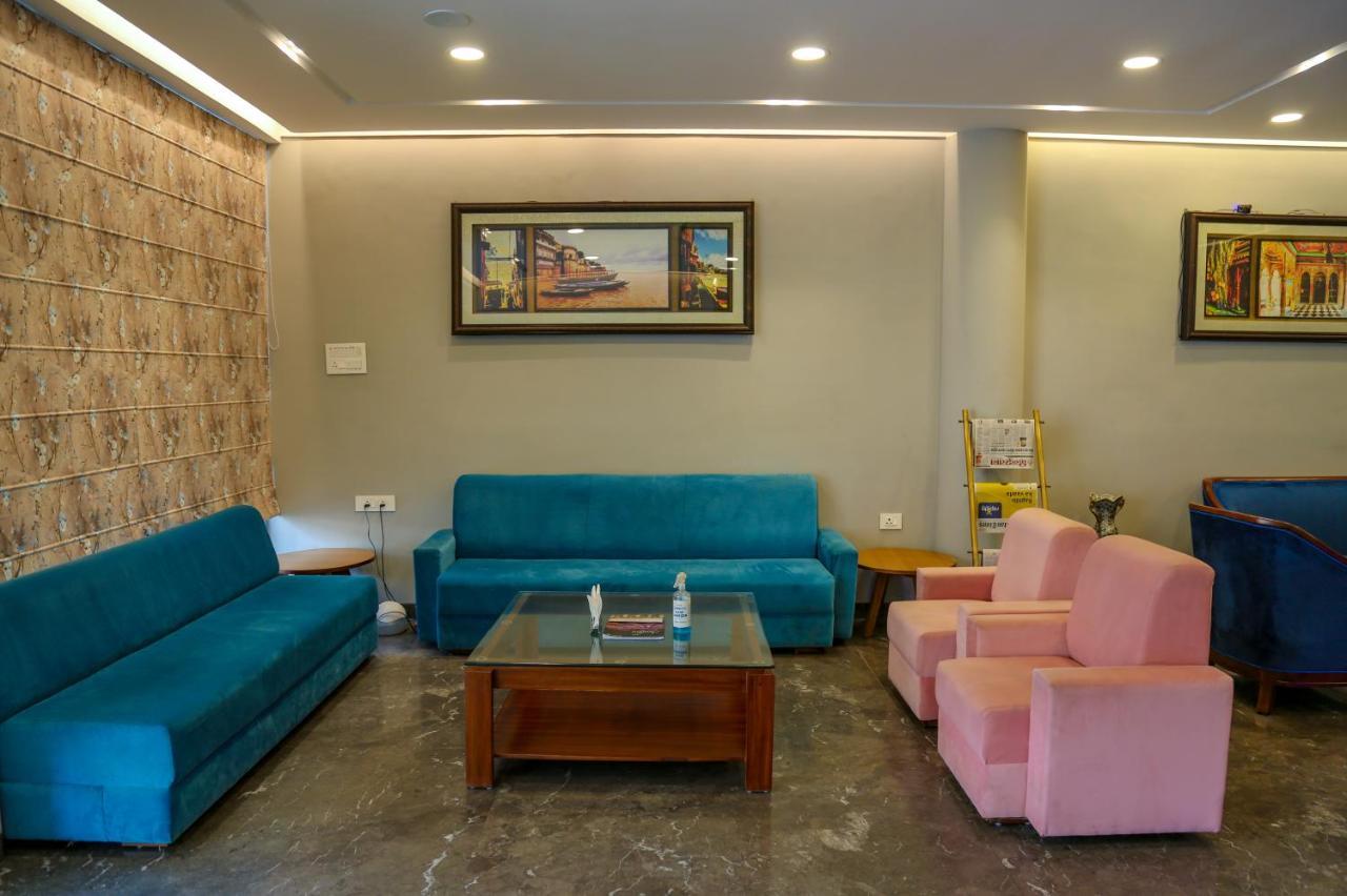 Four Leaf Hotel - Sapphire Blue, Varanasi Exterior foto